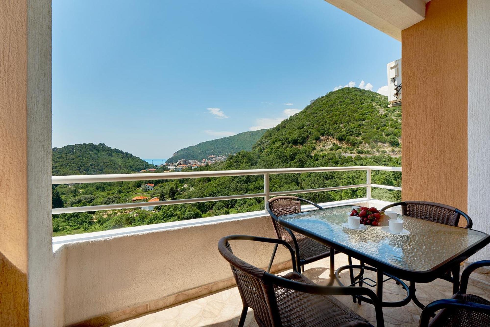 Apartments Villa Relax Petrovac Kültér fotó